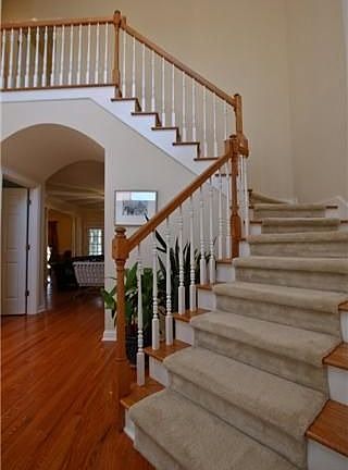 4th image of 221 Scurlock Ct