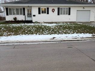 501 Wakefield St, Laurel, NE 68745