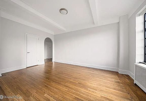 4th image of 10 Sheridan Sq #10D