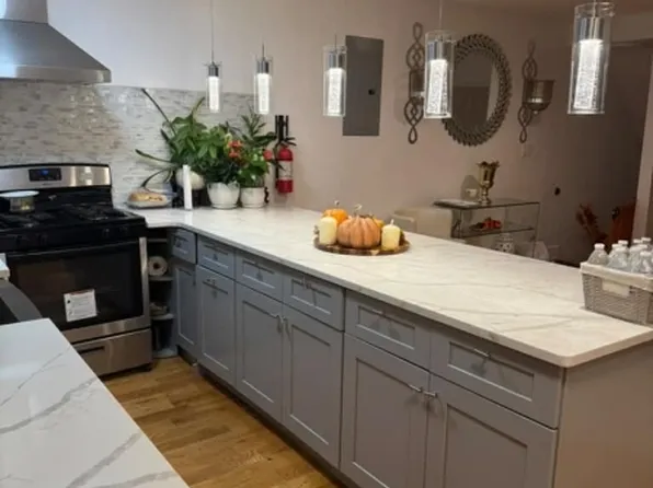 322 Franklin St, Elizabeth, NJ 07206