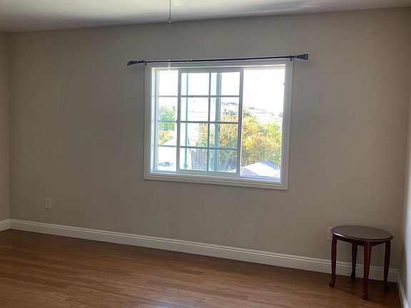 2nd image of 1458 W 36th St