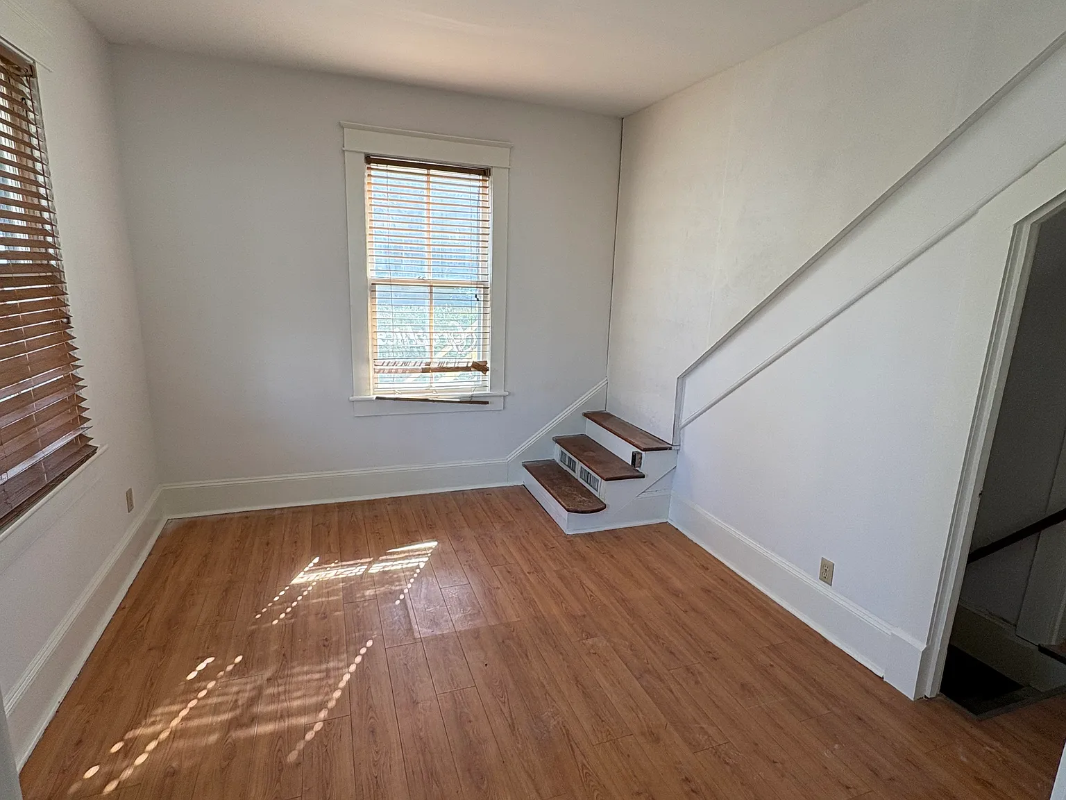 1 bed, $2,000 — Photo 2