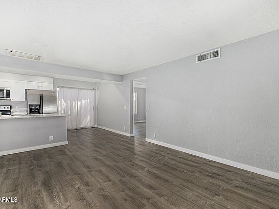 5th image of 1077 W 1ST Street #106