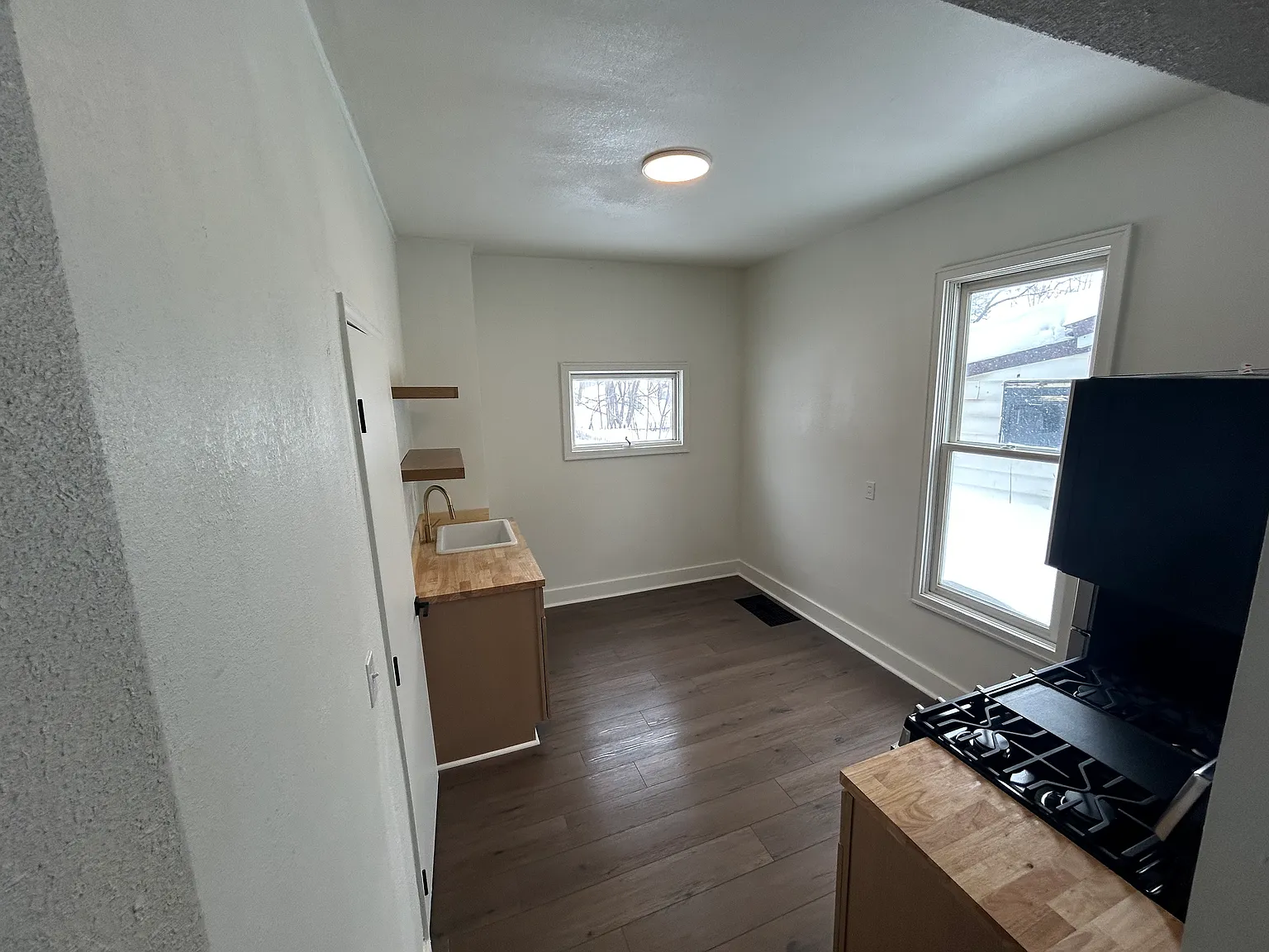 1 bed, $1,250 — Photo 2