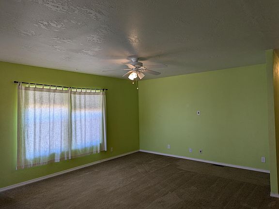 4th image of 14511 SE Gatling Way