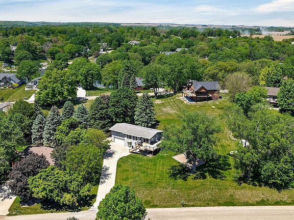 2nd image of 5252 Tie Rd