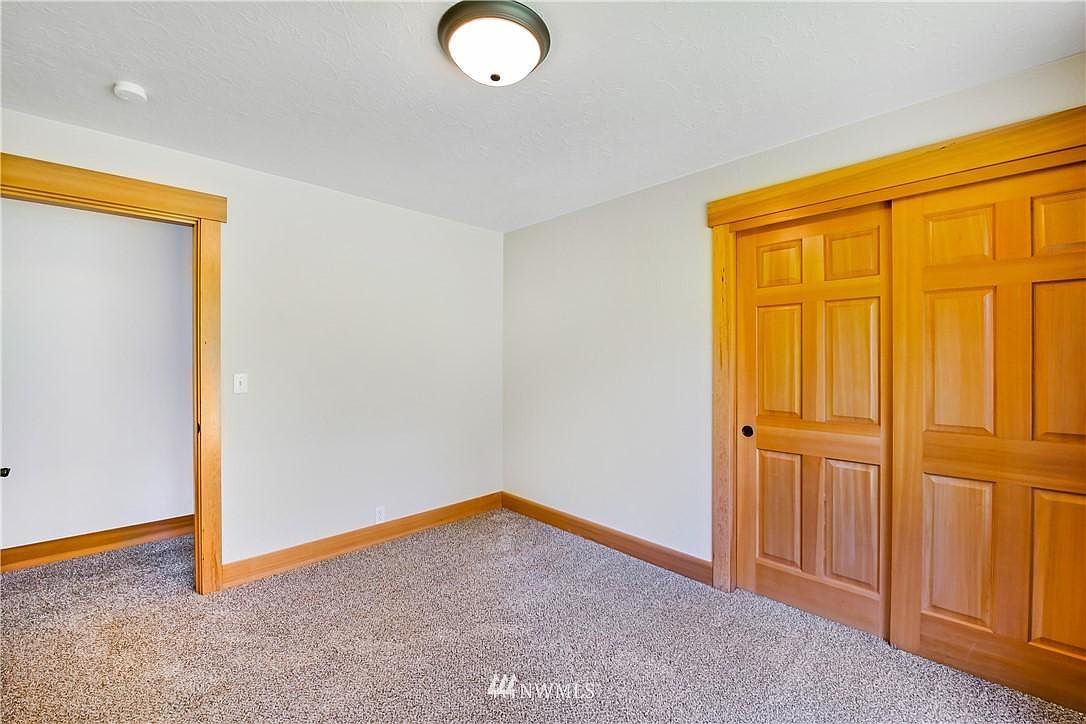 Oak Harbor, WA 98277