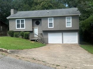 2617 Carol Cir, Douglasville, GA 30135
