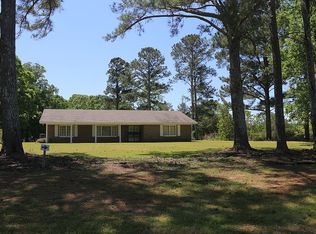 471 Old Fort Rd E, Letohatchee, AL 36032