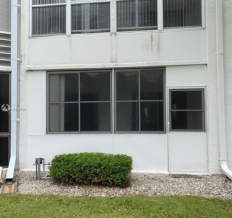 1st image of 105 Greenbrier #B