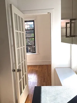 Rented by Performing Assets Corp | media 14