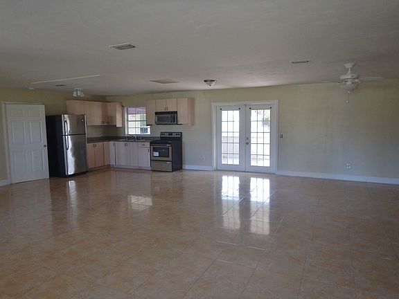 4th image of 710 Ponce De Leon Ave