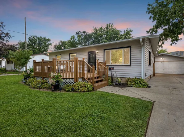 1930 Shelley Ln, Madison, WI 53704