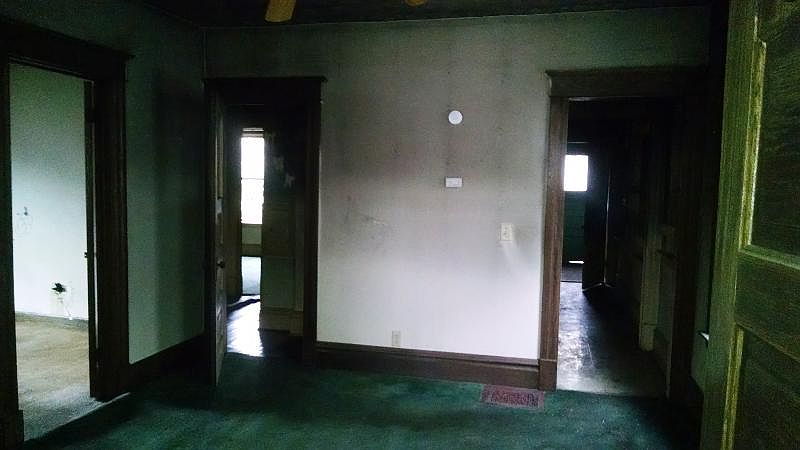 1st image of 977 N Church St