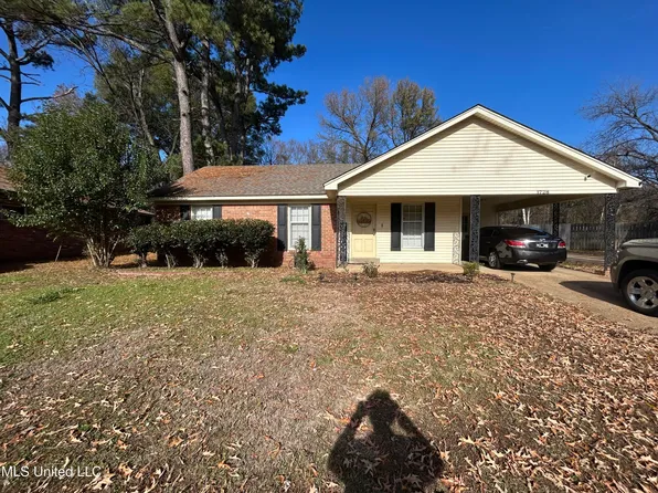 1728 Forrest Dr, Southaven, MS 38671