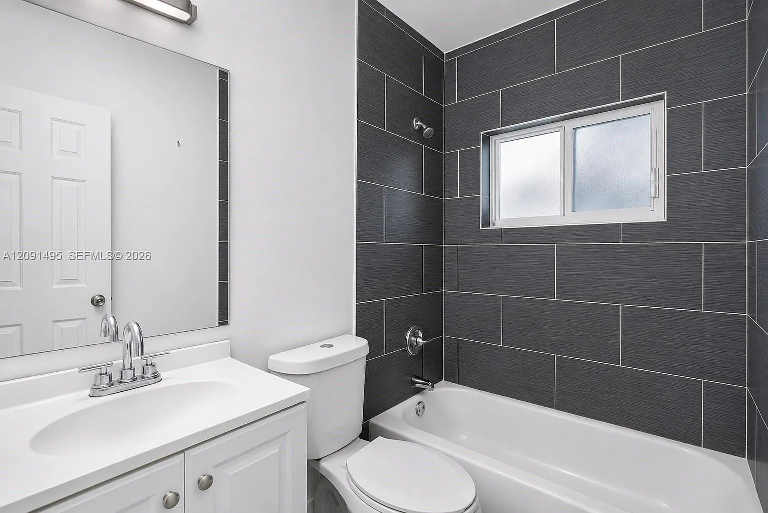 Irons Manor 1st Addn — Photo 3