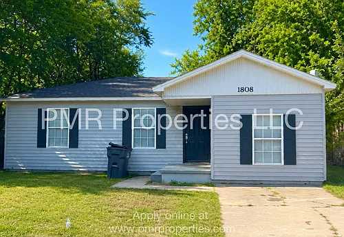 1808 NW Williams Ave Photo 1