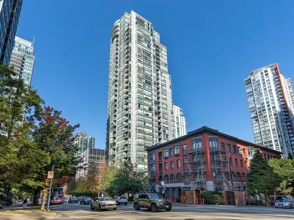 1239 W Georgia St #607, Vancouver, BC V6E 4R8
