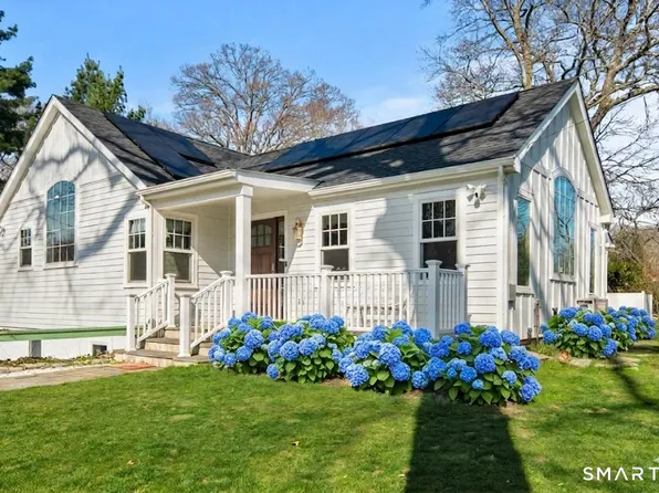 8 Ledge Road, Norwalk, CT 06853