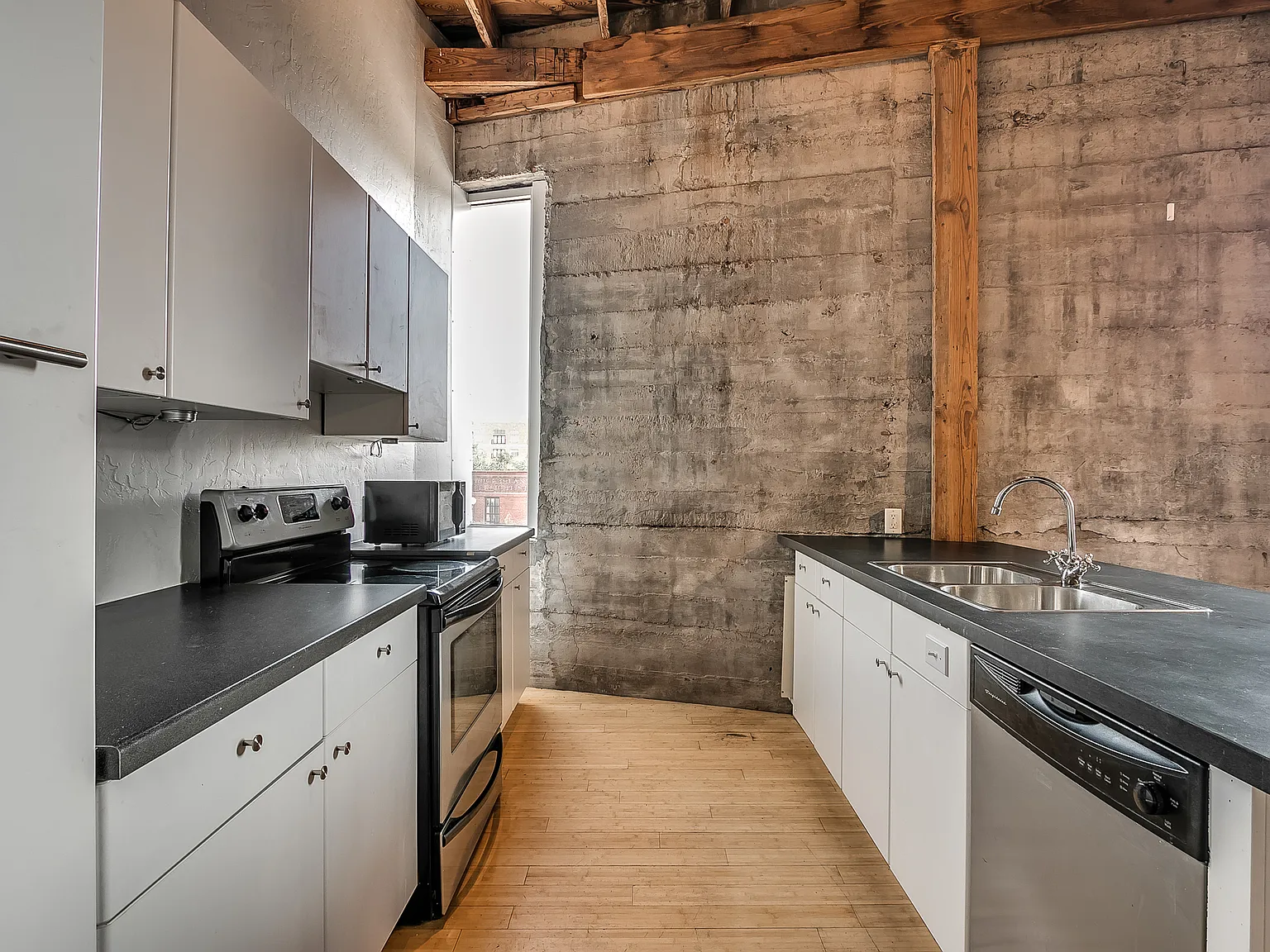 222 E Main St - B — Photo 3