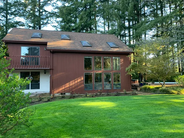 88843 Ross Ln, Springfield, OR 97478