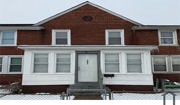 1021 Monitor Rd — Photo 1