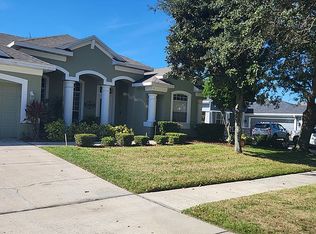 1620 Grand Heritage Blvd, Valrico, FL 33594