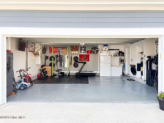 5th image of 114 Pebble Beach Drive