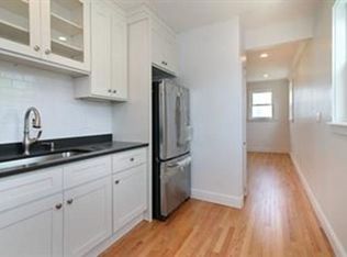 102 Pearl St #3, Charlestown, MA 02129