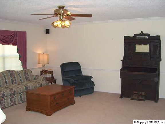 2nd image of 2042 Sardis Dr