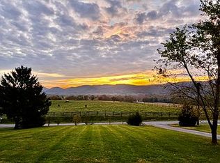 579 Mount Joy Rd, Buchanan, VA 24066