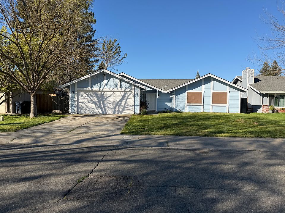 1st image of 729 Cecilyn Way