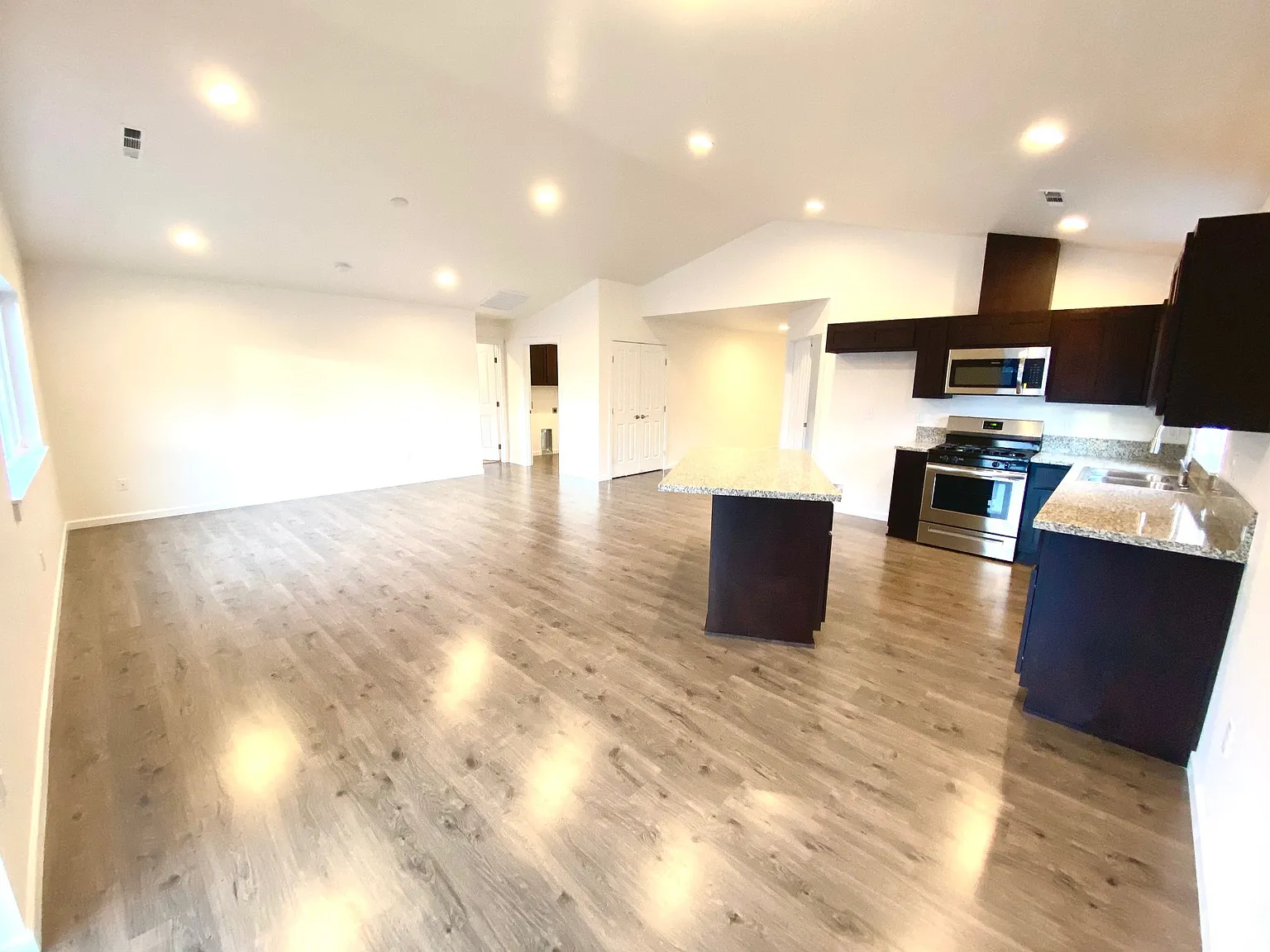120, ID # 7867 Cadence Lane - 1 — Photo 3
