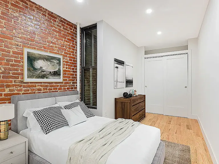 1711 2nd Ave #3S — Photo 7