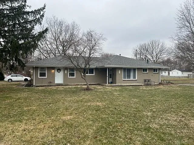621 Bonnycastle Ave photo 1