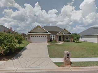 308 Falkirk Dr, Warner Robins, GA 31088