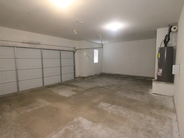 1226 Herring Dr — Photo 7