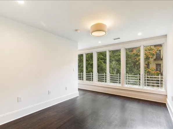 206 8th Street image 28 of 35