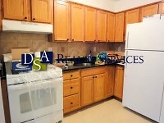Rented by DSA Realty | media 31