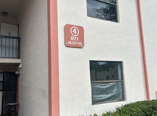 871 NE 207th Ter #102, Miami, FL 33179