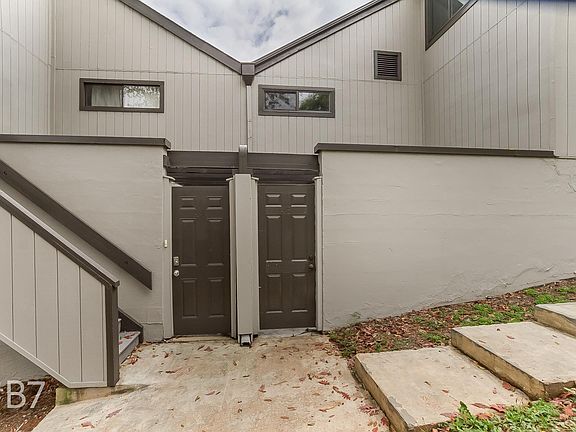 4th image of 3350 Altamont Rd