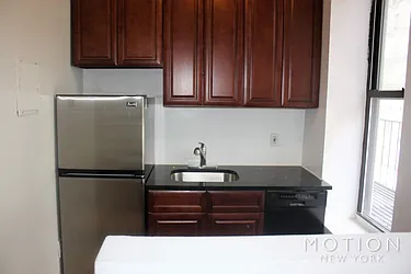 Rented by MOTION New York