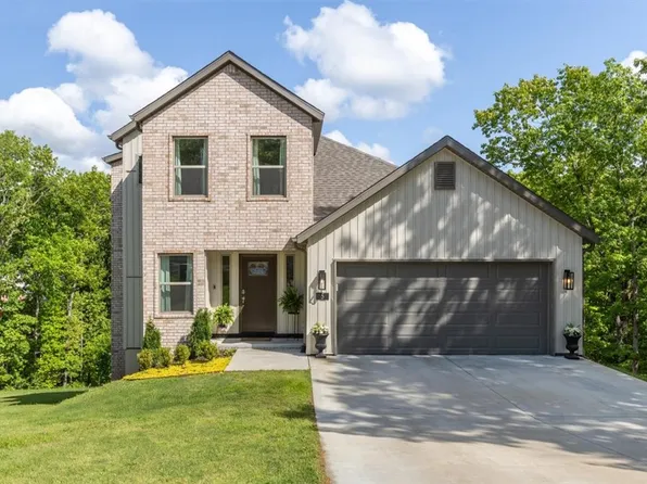 5 Arran Ln, Bella Vista, AR 72715