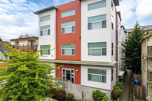 Alcove Ballard Apartments Photo 1