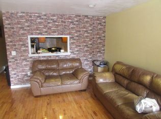 185 E 38th St #1, Brooklyn, NY 11203