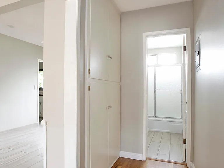 6256 Beck Ave #4 — Photo 15
