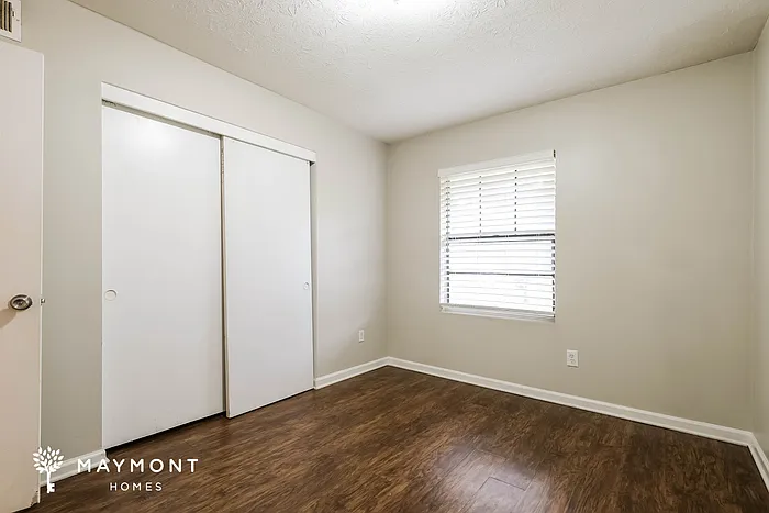 3193 Delhi Dr — Photo 11