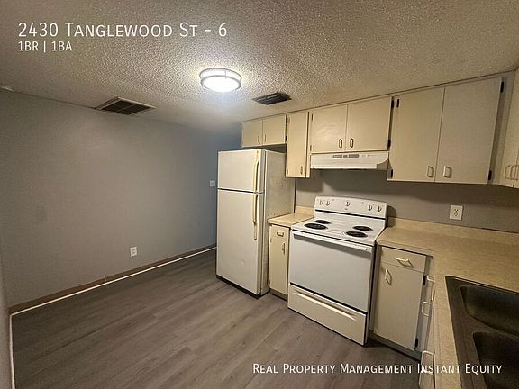 5th image of 2430 Tanglewood St #6