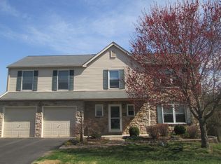 613 Jennifer Ln, Gilbertsville, PA 19525