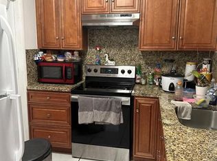 1226 N 56th Ave #1226, Hollywood, FL 33021